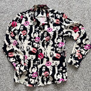Graphic Black and White Shirt with Pink Lips